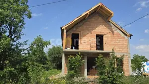 Casa cu 4 camere, 3 bai Teren 500 mp I Tureni - imagine 4