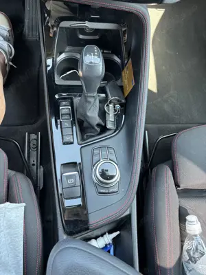 BMW X1 xDrive18d Sportline - imagine 7