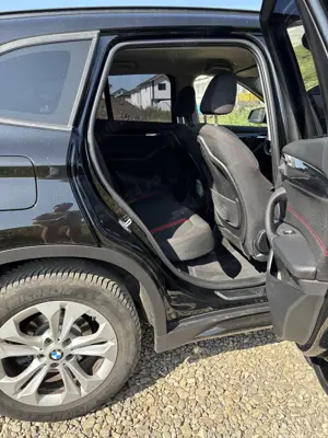 BMW X1 xDrive18d Sportline - imagine 8