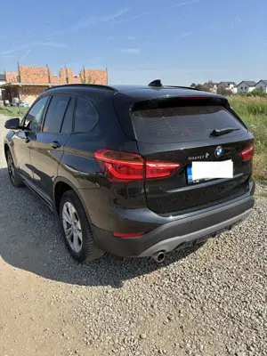 BMW X1 xDrive18d Sportline - imagine 10