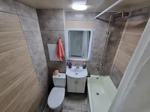 Se ofera spre inchiriere garsoniera in zona Piata Romana - imagine 5