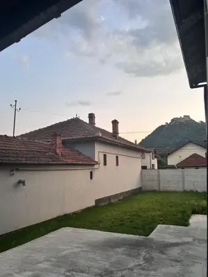 Vand casa in imobil tip duplex Deva - imagine 4