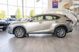 Lexus Nx - imagine 4
