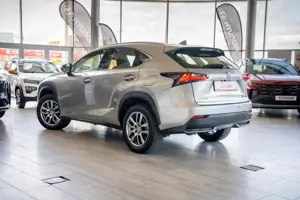 Lexus Nx - imagine 6