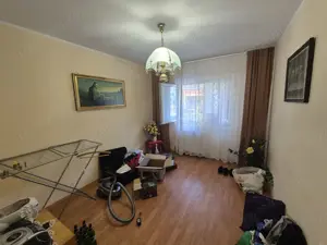 Vand apartament 3 camere Micro 4 - imagine 3