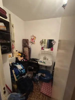 Vand apartament 3 camere Micro 4 - imagine 8
