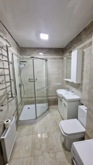 Oferim spre inchiriere garsoniera situata in zona Girocului - imagine 2