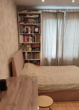 De inchiriat o garsoniera in zona centrala