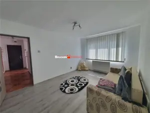 Apartament cu 2 camere de vanzare - imagine 2