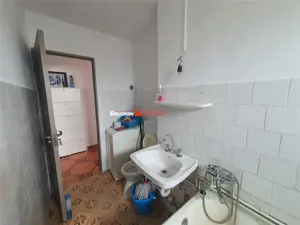 Apartament cu 2 camere de vanzare - imagine 8