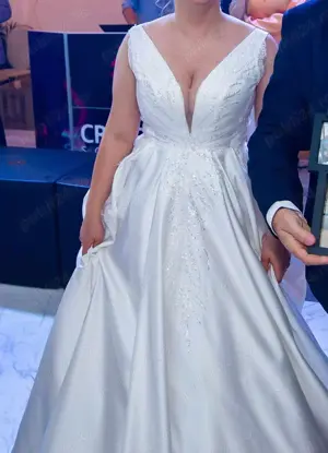 Vând rochie de mireasa  - imagine 3