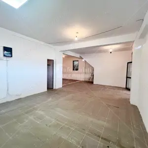 | De Inchiriat | SPATIU COMERCIAL | Zona: Str. Brailei, Banci |