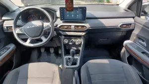 Dacia Sandero Stepway Dacia Sandero Stepway 17000 km, stare impecabilă - imagine 2