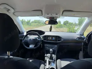 Vând Peugeot 308 , an fabricație 2015, motor diesel 1.6 HDi, 120 CP - imagine 3