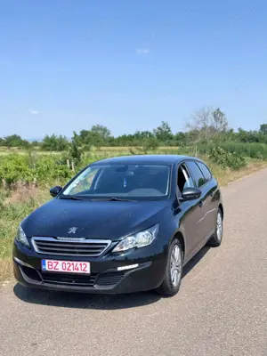 Vând Peugeot 308 , an fabricație 2015, motor diesel 1.6 HDi, 120 CP