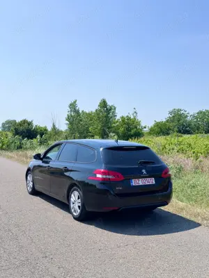 Vând Peugeot 308 , an fabricație 2015, motor diesel 1.6 HDi, 120 CP - imagine 8