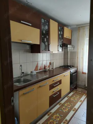 Apartament cu 2 camere semidecomandat  66.000  