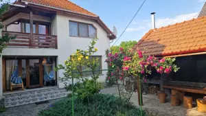 Casă de vânzare - Sf. Gheorghe, zona Simeria Veche - 260m  - imagine 3