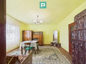 Casă cu teren de 4707 mp în Hălmăgel, județul Arad - imagine 5