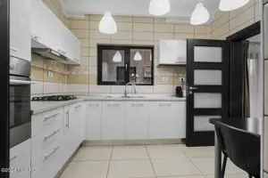 Branesti - Vila de familie - 4 dormitoare, 5 bai, toate facilitatile! - imagine 9