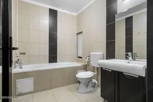 Branesti - Vila de familie - 4 dormitoare, 5 bai, toate facilitatile! - imagine 15