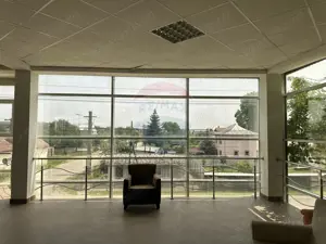 Spațiu comercial de 300 mp de vânzare - imagine 7