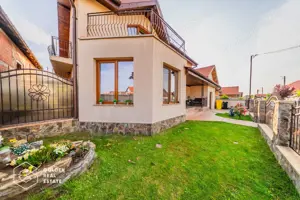 Casa la cheie, eficienta energetic, 4 dormitoare, Sagu - imagine 14