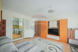 De vânzare Casă cu 2 camere și 1477 mp teren în Sânmartin - imagine 7