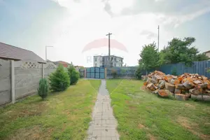 De vânzare Casă cu 2 camere și 1477 mp teren în Sânmartin - imagine 2