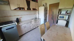 Apartament 3 camere, semidecomandat, etaj intermediar, zona Soarelui - imagine 5