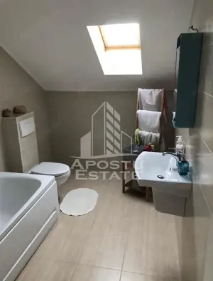 Casa insiruita cu 4 camere in zona Calea Urseni - imagine 5 Casa insiruita cu 4 camere in zona Calea Urseni - imagine 5