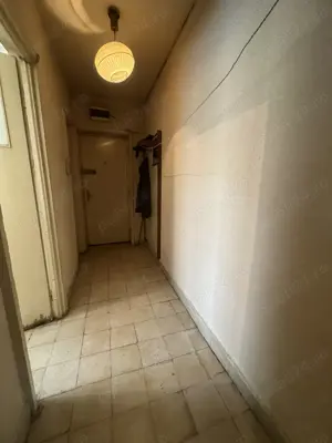 Dr. Taberei Orizont, apt.3 cam, etaj1 din 4, balcon, fara imbunatatiri, langa metrou - imagine 8 Dr. Taberei Orizont, apt.3 cam, etaj1 din 4, balcon, fara imbunatatiri, langa metrou - imagine 8