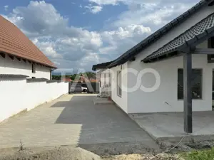 Casa individuala cu 4 camere pe un singur nivel in Sura Mica - imagine 5