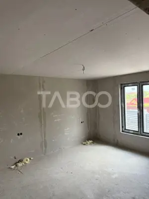 Casa individuala cu 4 camere pe un singur nivel in Sura Mica - imagine 3