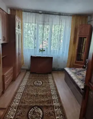 300Euro! Garsoniera in zona Piata Nicolina, et 2 - imagine 2