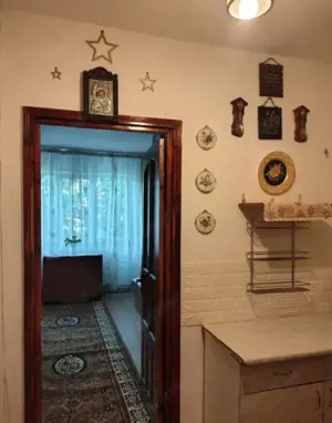 300Euro! Garsoniera in zona Piata Nicolina, et 2 - imagine 4