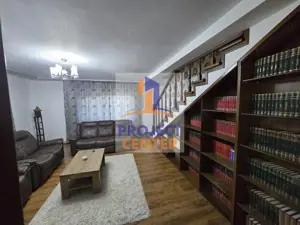 Vila moderna  – Poiana Lacului - imagine 2