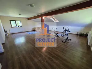 Vila moderna  – Poiana Lacului - imagine 11