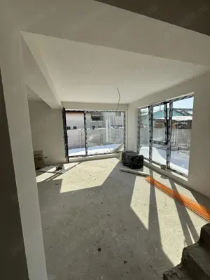 Propietar vand vila individuala Cartierul Latin ,Veri - imagine 8