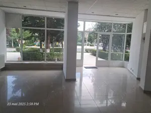 Ofer spre inchiriere spatiu comercial in Deva 50 mp zona centrala - imagine 3