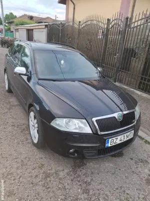 vând urgent skoda Octavia wrs 