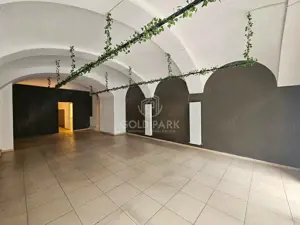 : : Spatiu cu PRELUARE CHIRIASI- Trafic INTENS/Vitrina la Strada : : - imagine 3 : : Spatiu cu PRELUARE CHIRIASI- Trafic INTENS/Vitrina la Strada : : - imagine 3