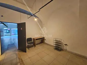 : : Spatiu cu PRELUARE CHIRIASI- Trafic INTENS/Vitrina la Strada : : - imagine 11 : : Spatiu cu PRELUARE CHIRIASI- Trafic INTENS/Vitrina la Strada : : - imagine 11