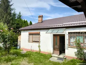 Casă de vânzare   Zizin, com. Tărlungeni , zonă liniștită, aproape de natură*