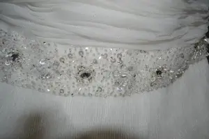 Rochie de mireasa cu trena - imagine 5