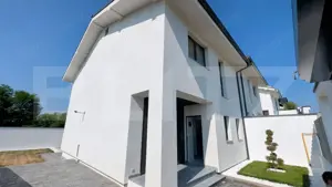 Casa tip duplex, 138 mp utili, cu piscina, 4 camere, Cetate 