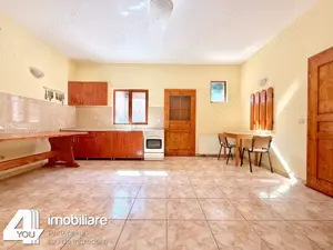 Clădire în Moneasa cu 9 camere: pretabil pensiune, azil bătrâni, casă vacanță - imagine 7