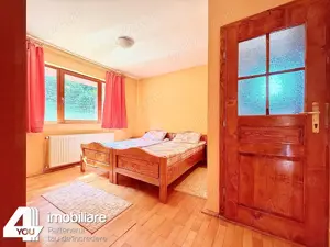 Clădire în Moneasa cu 9 camere: pretabil pensiune, azil bătrâni, casă vacanță - imagine 15