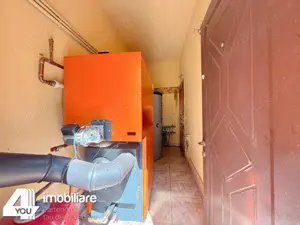 Clădire în Moneasa cu 9 camere: pretabil pensiune, azil bătrâni, casă vacanță - imagine 19