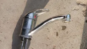 Baterie lavoar cu racorduri 1 pe 2 - imagine 4